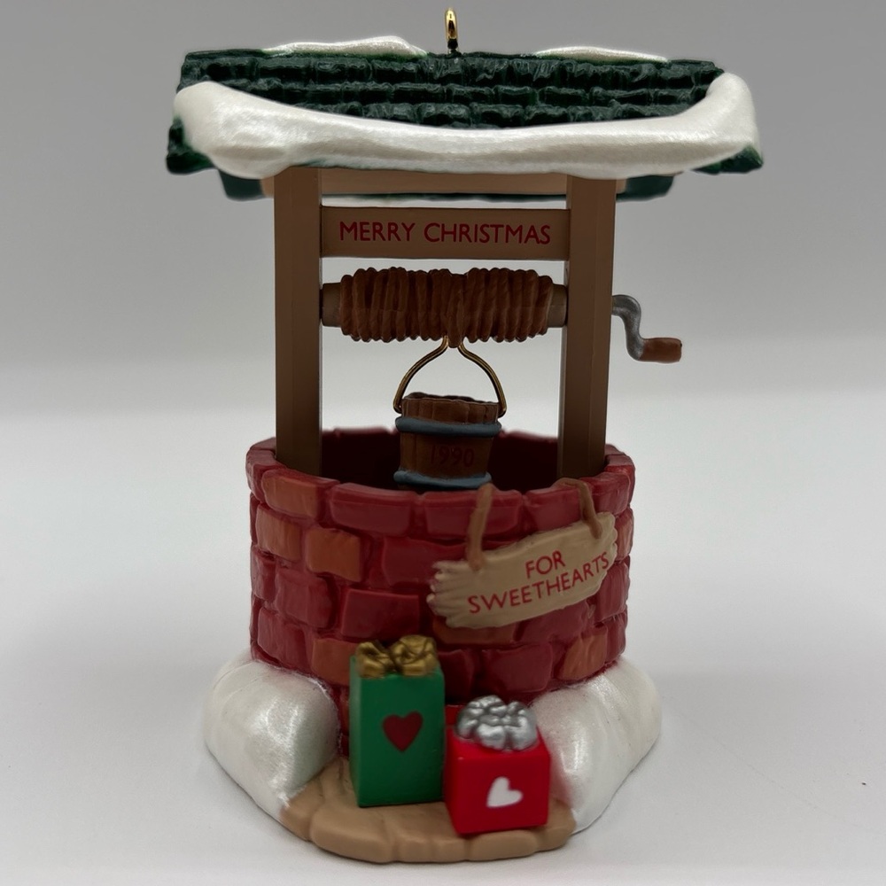 Hallmark Keepsake Ornament Handcrafted Dated 1990 Sweetheart